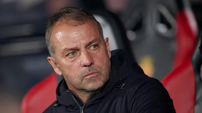 Hansi Flick Tak Mau Barcelona Dibandingkan dengan Real Madrid