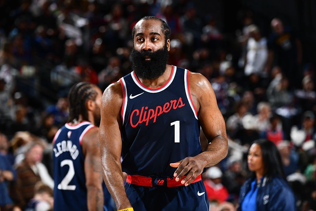 Penantian Juara James Harden Berlanjut Hingga Musim ke-16