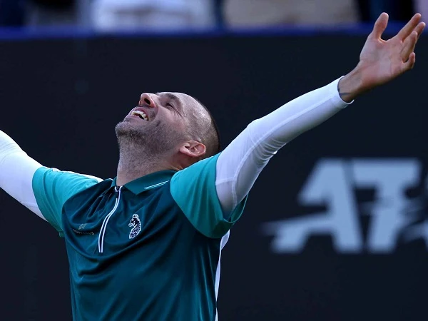 Daniel Evans Petik Kemenangan Emosional Di Eastbourne