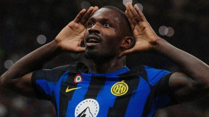 Direktur Inter: Thuram Tidak Dijual!
