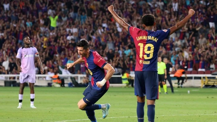 Lewandowski Cuma Butuh 50 Menit untuk Tahu Lamine Yamal itu Spesial